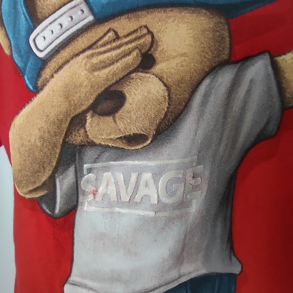Fun and Bold Red Savage Bear T-shirt Large - Picture 3 of 5